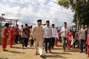 Rohidin Beri Bantuan Untuk Panti Asuhan dan Pembangunan Mesjid di Bengkulu Utara