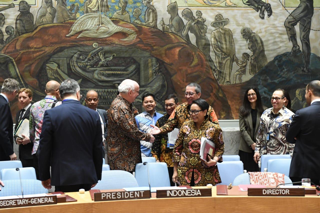 Batik dan Tenun Warnai Sidang Dewan Keamanan PBB