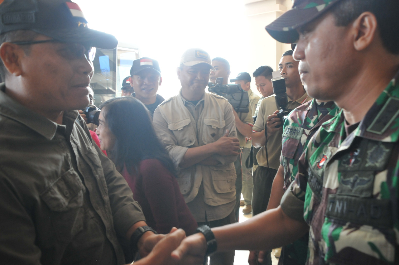 Wakil Sementara Danrem 083/Baladhika Jaya Sambut Kedatangan Dankodiklat TNI-AD
