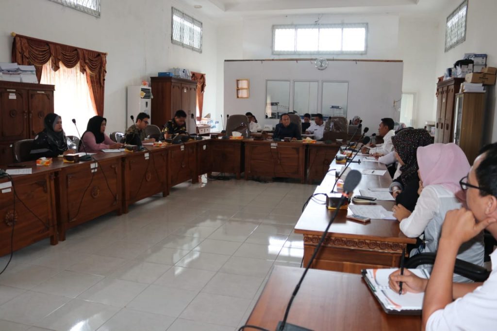 Windra Purnawan, SP, Pimpin Rapat Banmus Perdana DPRD Kepahiang