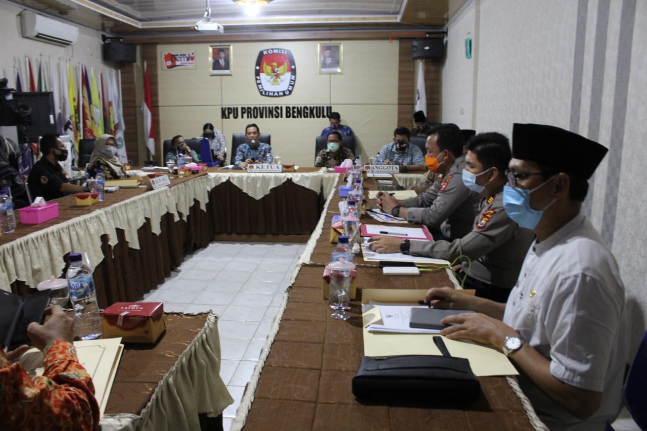 Hadapi Pilkada Serentak 2020 Dalam Kondisi Covid-19, KPU Provinsi Gelar Rakor