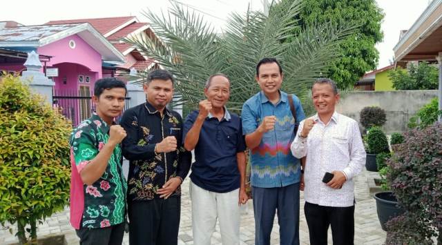 Pengurus Dewan Da’wah Kampar, Silaturrahim Kerumah Ketum DDII Riau