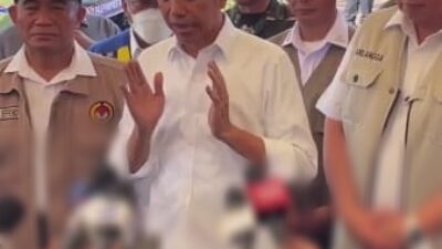 Presiden Joko Widodo Meninjau Perkembangan Rumah Relokasi Korban Bencana Gempa Bumi Cianjur