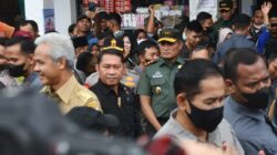 Pangdam IV/Diponegoro Dampingi Presiden Joko Widodo Blusukan ke Sejumlah Pasar Tradisional 