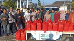 X-Treme Bar Pangkalpinang Bagikan Nasi Kotak dan Takjil di Bulan Ramadhan