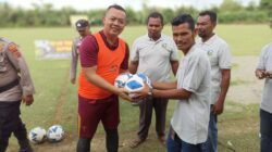 Kapolres Aceh Barat Buka Turnamen Sepak Bola HUT Pemuda Gampong Pulo Teungoh, “Total Hadiah 40 juta”