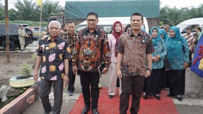 Tim Penilaian dan Pembinaan Kecamatan Terbaik Tingkat Provsu Lakukan Penilaian di Kecamatan Kota Kisaran Timur