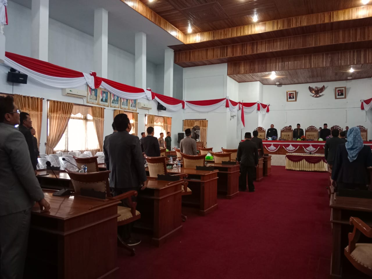 Paripurna DPRD Seluma Dengan Agenda Pandangan Umum Fraksi Terhadap Raperda APBD Tahun 2022