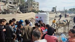 Baznas RI Serahkan Bantuan Air Bersih Dan Makanan Untuk Masyarakat Palestina