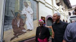 Napak Tilas Bung Karno, Ganjar Silaturahmi ke Keuskupan Bogor untuk Jaga Toleransi